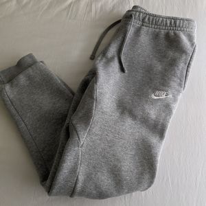 Nike Sportswear Fleece Sweatpants (Small)